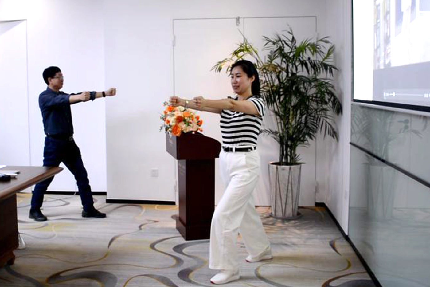 1712803165178314.jpg 8.jpg